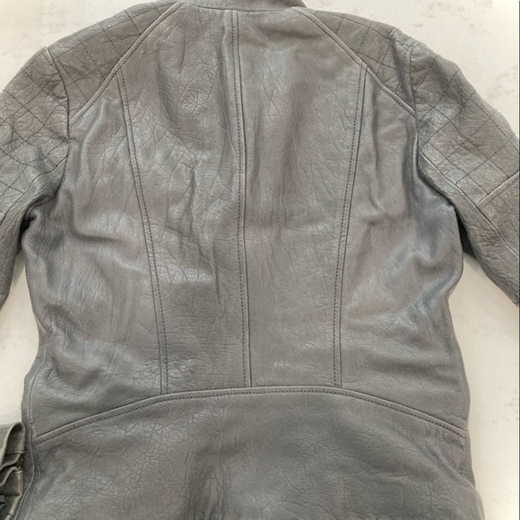Excellent condition Theory Leather Motorcycle Jacket! - Picture 6 of 6